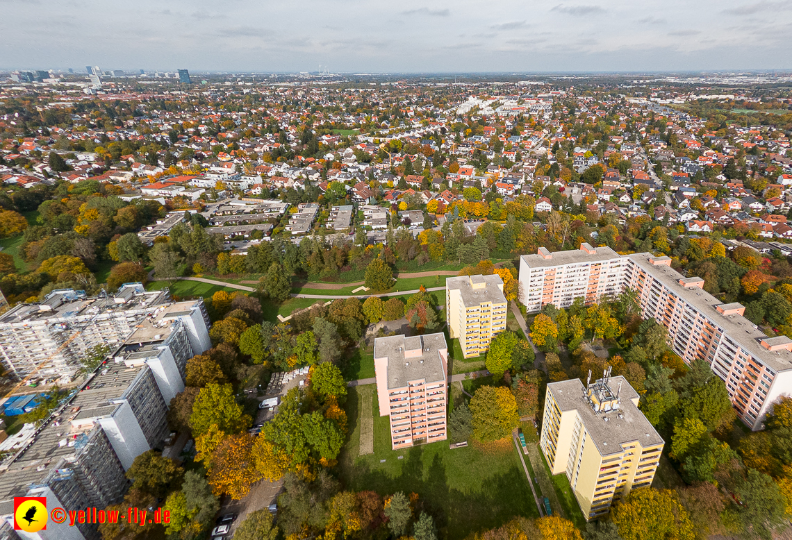 13.10.2022 - Fassadensnaierung am Karl-Marx-Ring 11-21